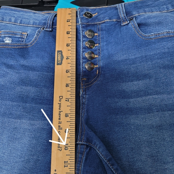 Bleu Brand Denim Cut Offs - Shorts - Picture 10 of 10